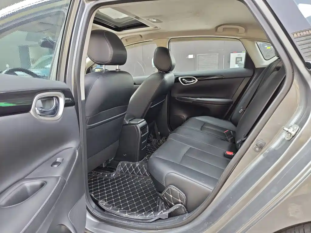 Sylphy 2018 1.6XV CVT Exclusive Edition купить на сайте DeffCars
