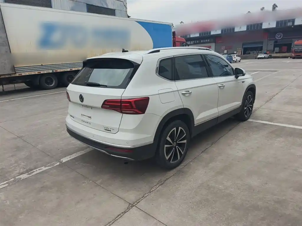 Tuyue 2021 330TSI four-wheel drive luxury version PLUS купить на сайте DeffCars