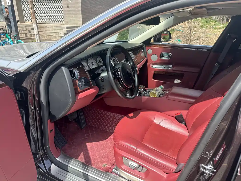 Ghost 2014 6.6T extended version купить на сайте DeffCars