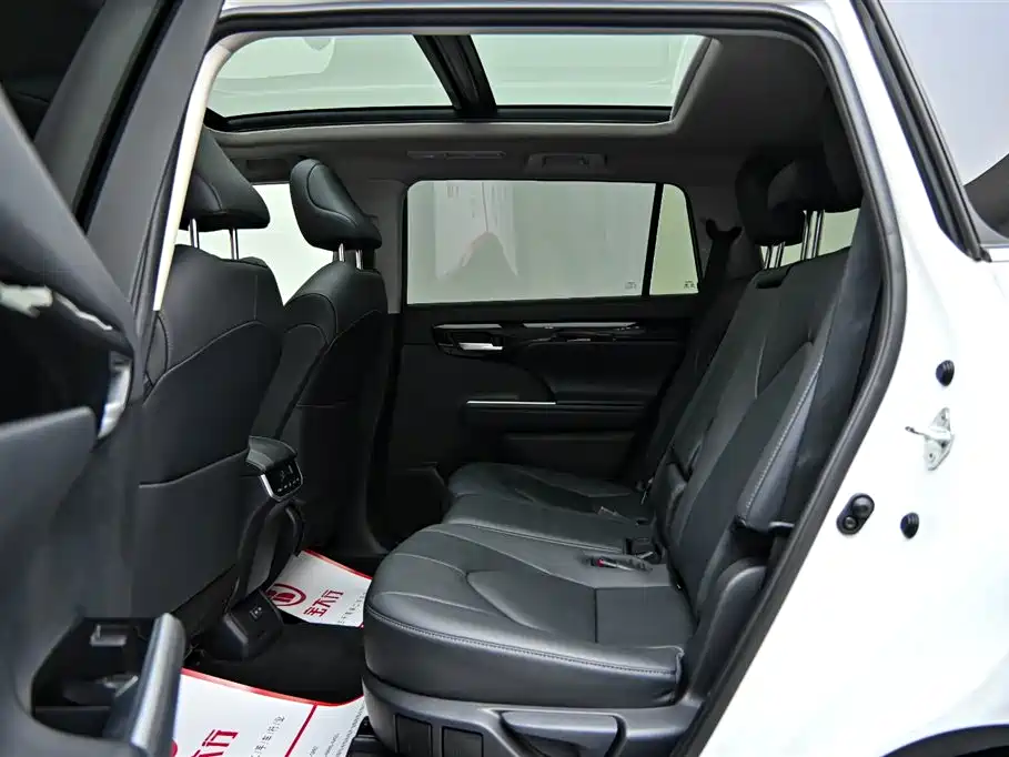 Highlander 2022 dual engine 2.5L four-wheel drive premium version 7 seats купить на сайте DeffCars