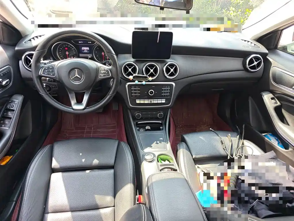 Mercedes-Benz GLA 2018 GLA 200 Dynamic купить на сайте DeffCars