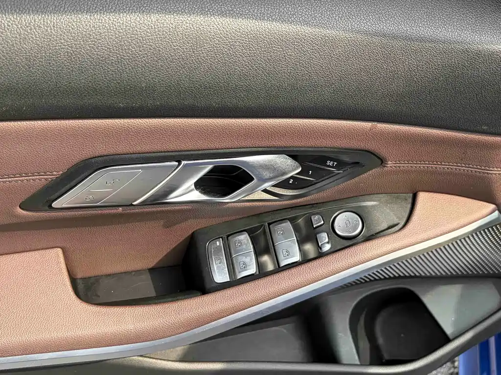 BMW 3 Series 2020 320Li M Sports Package купить на сайте DeffCars