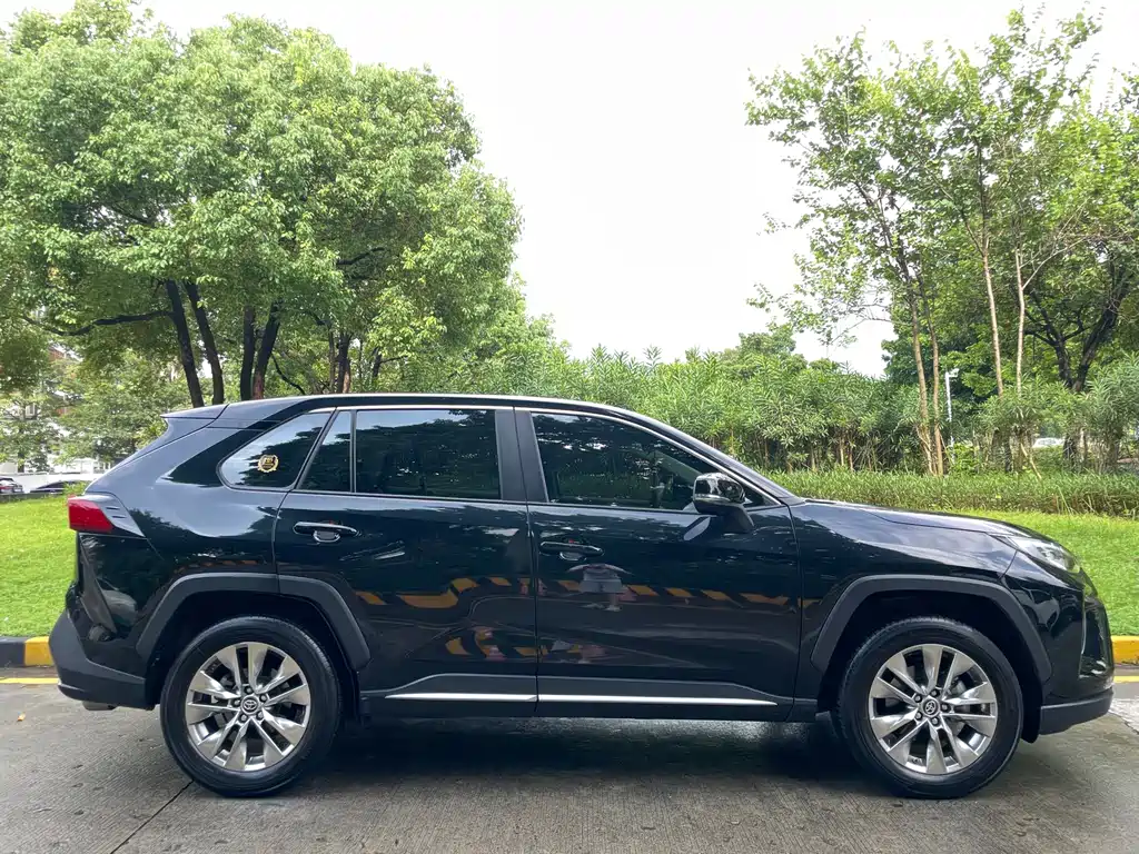 Wilanda 2022 2.0L CVT two-wheel drive luxury PLUS version купить на сайте DeffCars