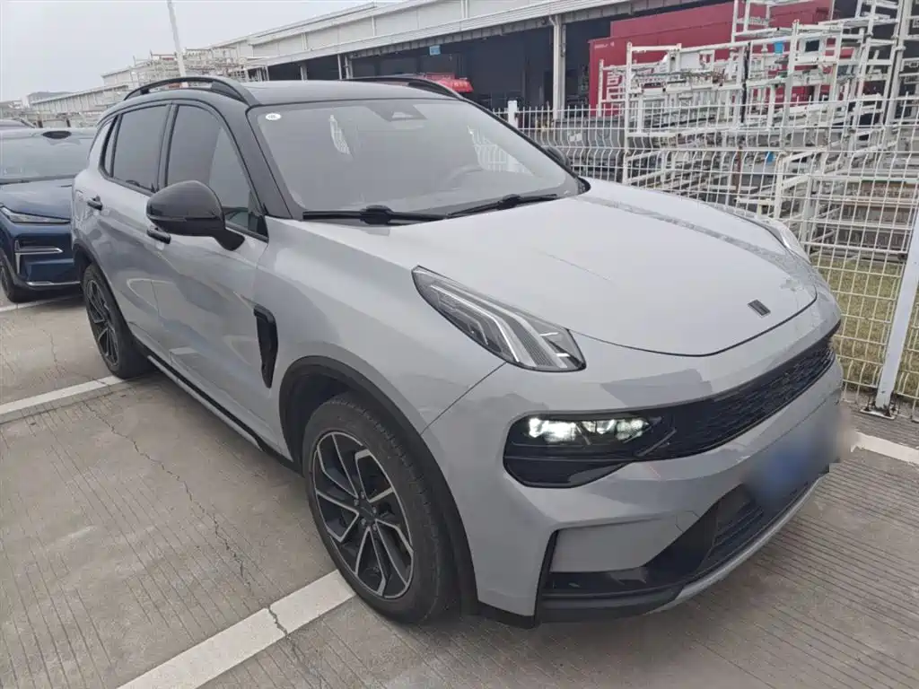 Lynk & Co 01 2023 1.5TD EM-F PM купить на сайте DeffCars