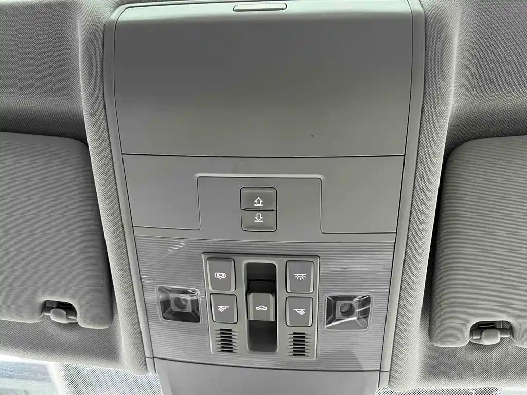 Tiguan L 2022 380TSI automatic four-wheel drive R-Line flagship version 7 seats купить на сайте DeffCars