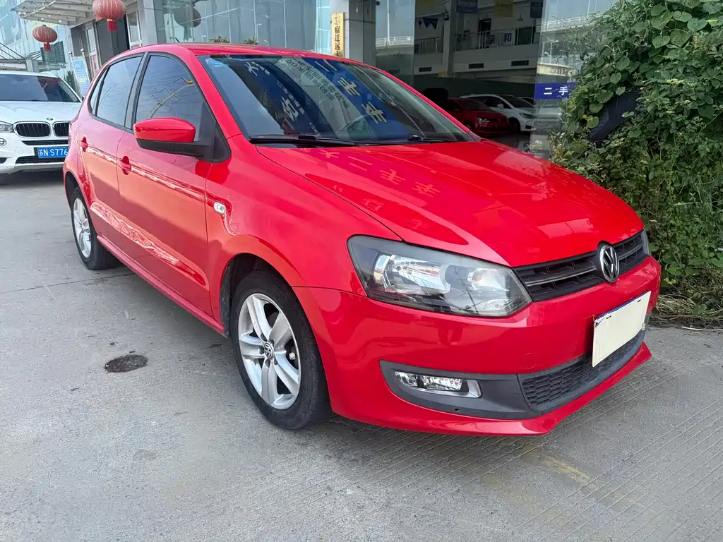 Polo 2011 1.6L automatic stylish version купить на сайте DeffCars