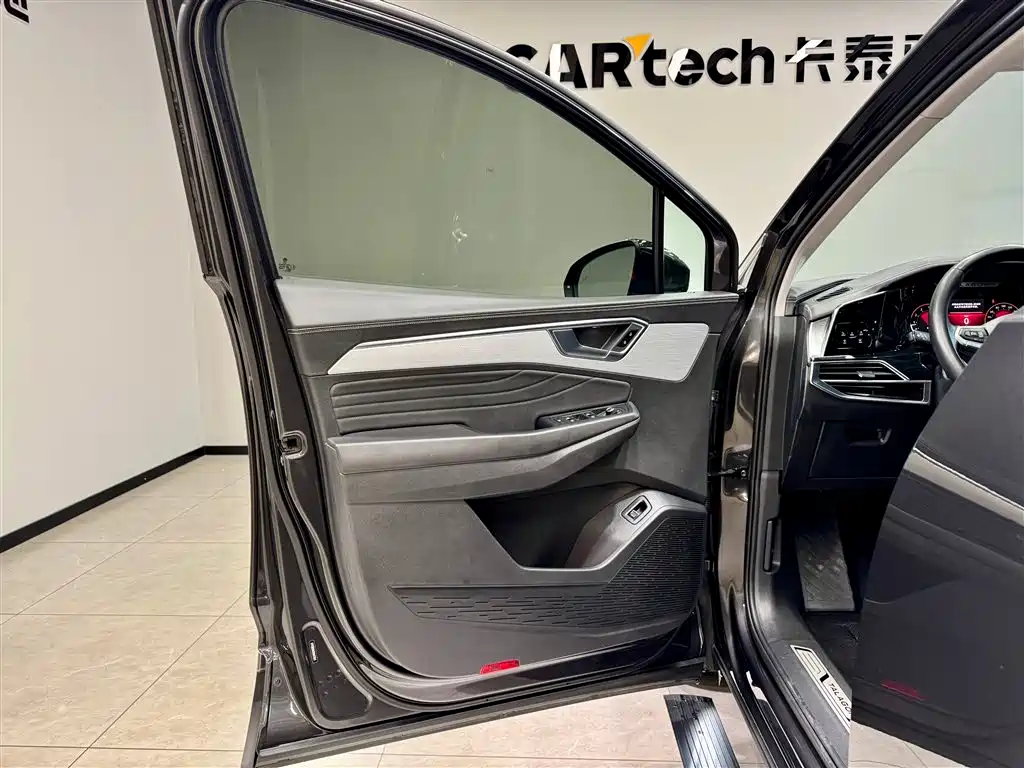 Lanjing 2022 380TSI four-wheel drive luxury Jiajing Edition Pro 6 seats купить на сайте DeffCars