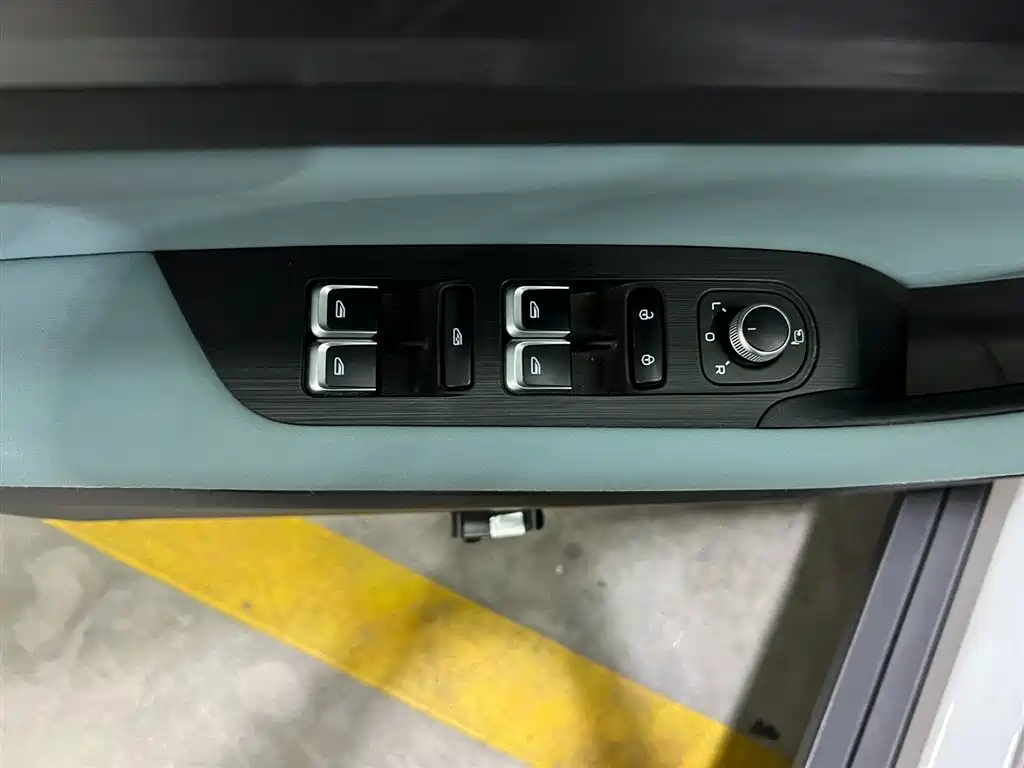 Emgrand S 2022 1.4T CVT Crossover Player Edition купить на сайте DeffCars