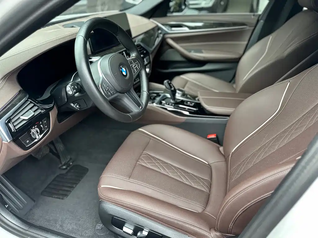 BMW 5 Series 2022 facelift 525Li M Sports Package купить на сайте DeffCars