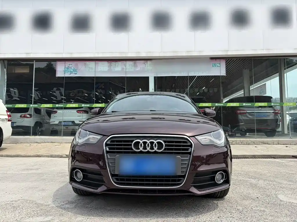 Audi A1 2014 30 TFSI Sportback comfort model купить на сайте DeffCars