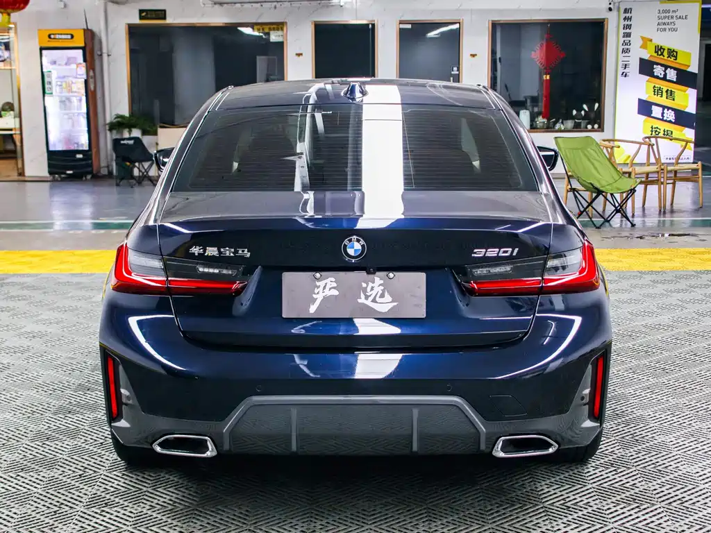 BMW 3 Series 2023 320i M Sports Package купить на сайте DeffCars