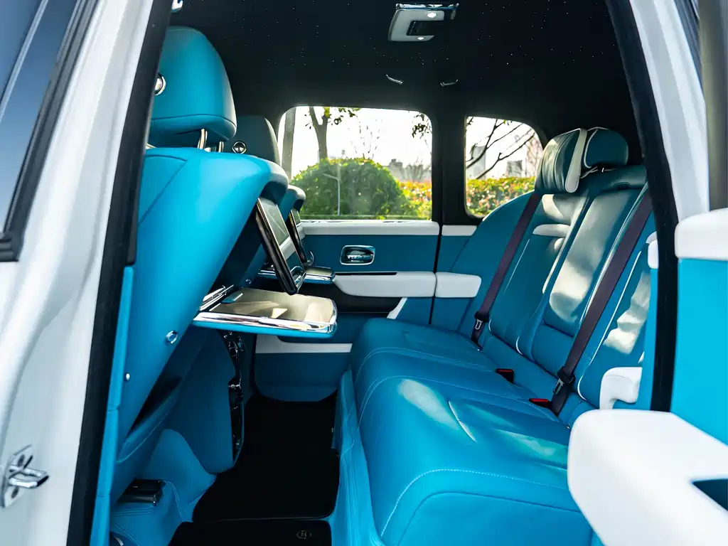 Cullinan 2018 five-seater version купить на сайте DeffCars