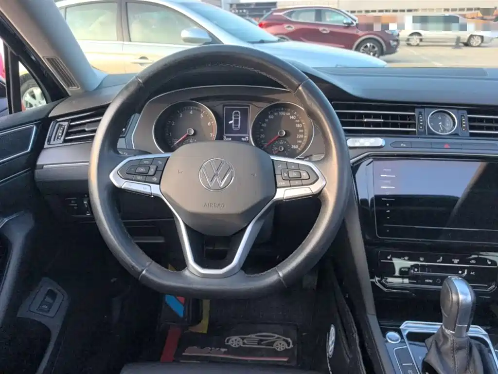 Magotan 2020 330TSI DSG leading model купить на сайте DeffCars