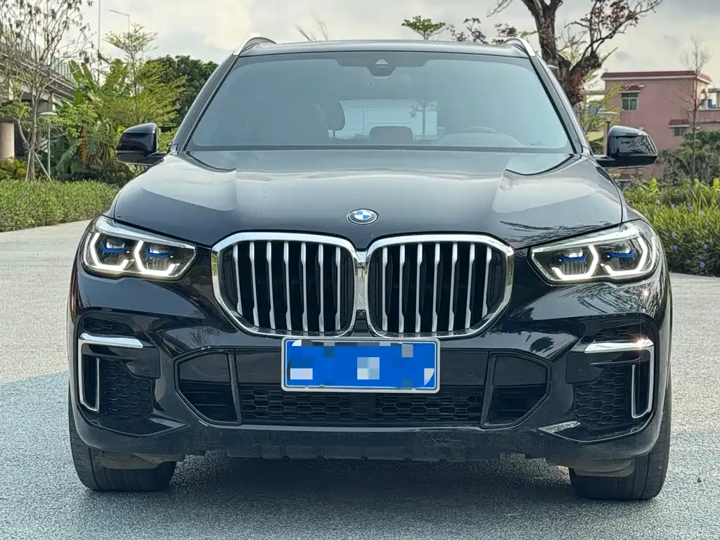 BMW X5 2022 facelift xDrive 40Li M sports package купить на сайте DeffCars