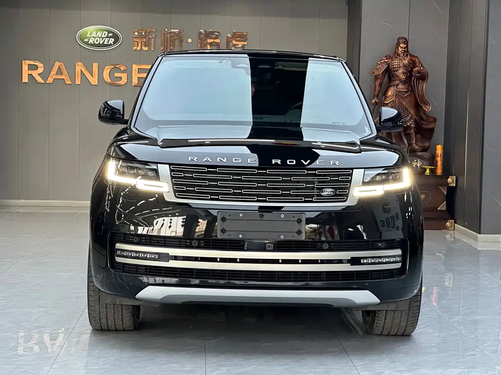 Range Rover 2023 3.0 L6 400PS Seven-seater Extended Edition купить на сайте DeffCars
