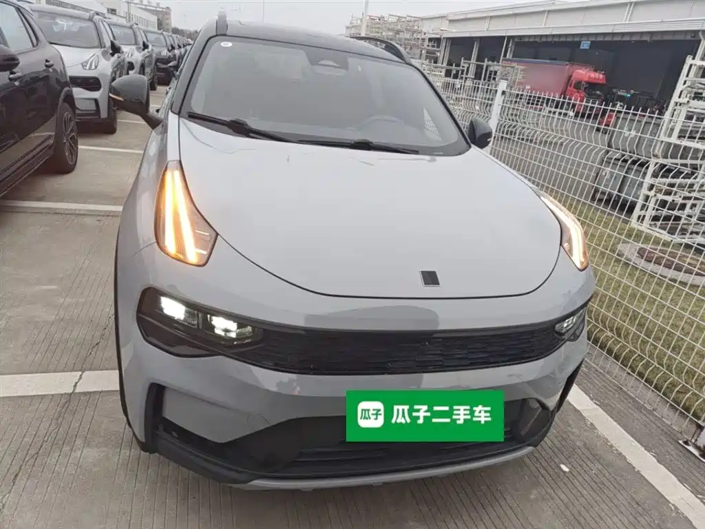 Lynk & Co 01 2023 1.5TD EM-F PM купить на сайте DeffCars