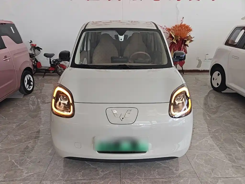 Hongguang MINIEV 2025 fourth generation four-door version advanced model купить на сайте DeffCars