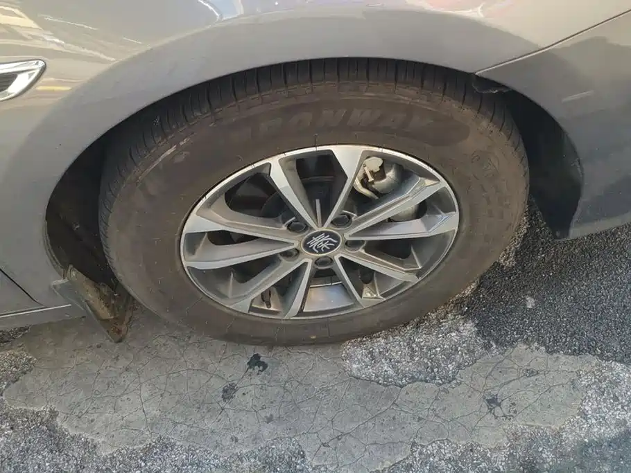 Qin PLUS 2023 Champion Edition DM-i 55KM Leading Type купить на сайте DeffCars