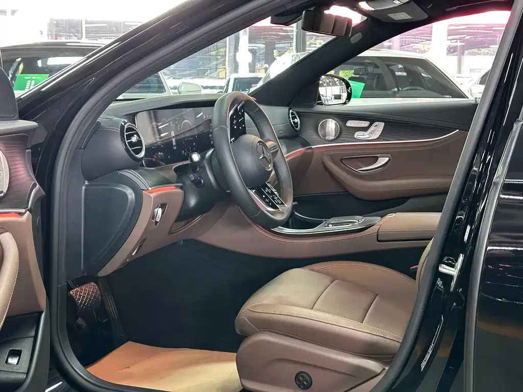 Mercedes-Benz E-Class 2023 E 300 L Sports Luxury купить на сайте DeffCars