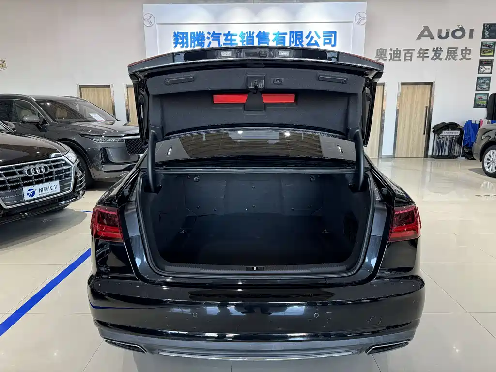 Audi A6L 2018 30th Anniversary Model 35 TFSI Fashion Model купить на сайте DeffCars