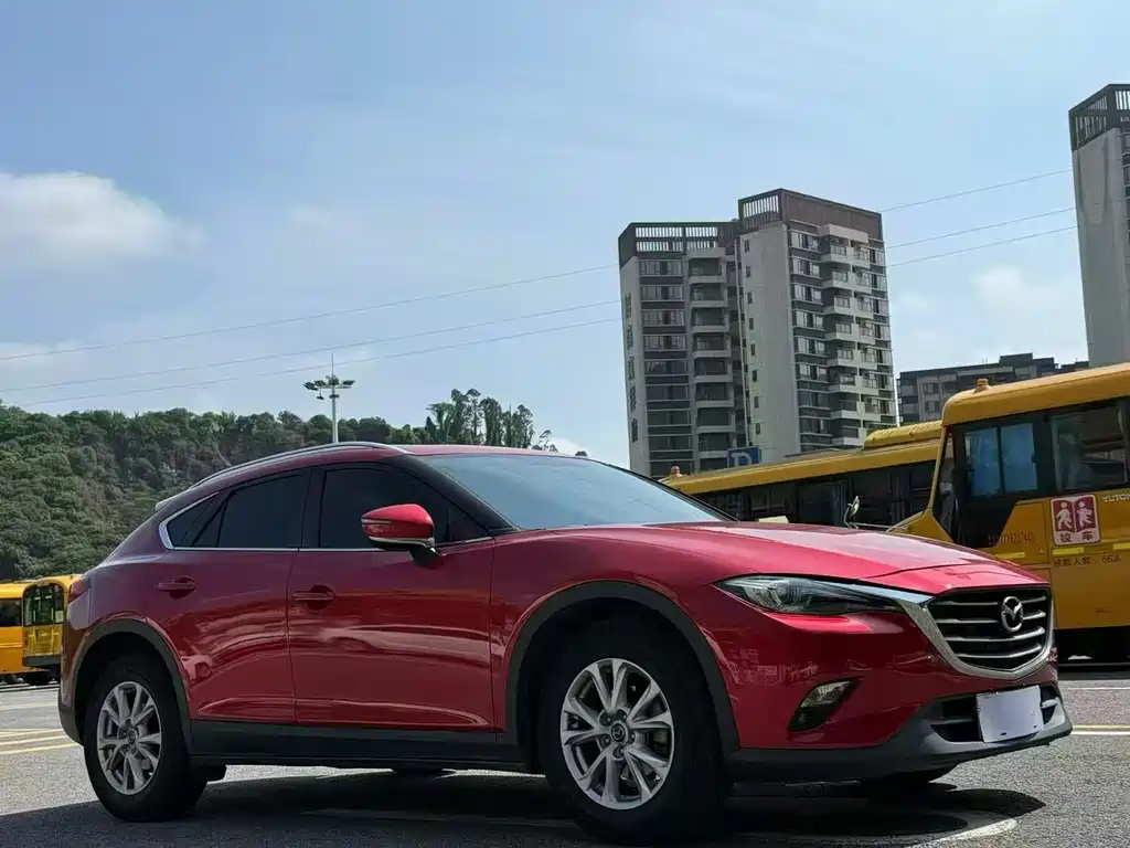 Mazda CX-4 2016 2.0L automatic two-wheel drive Blue Sky Premium Edition купить на сайте DeffCars