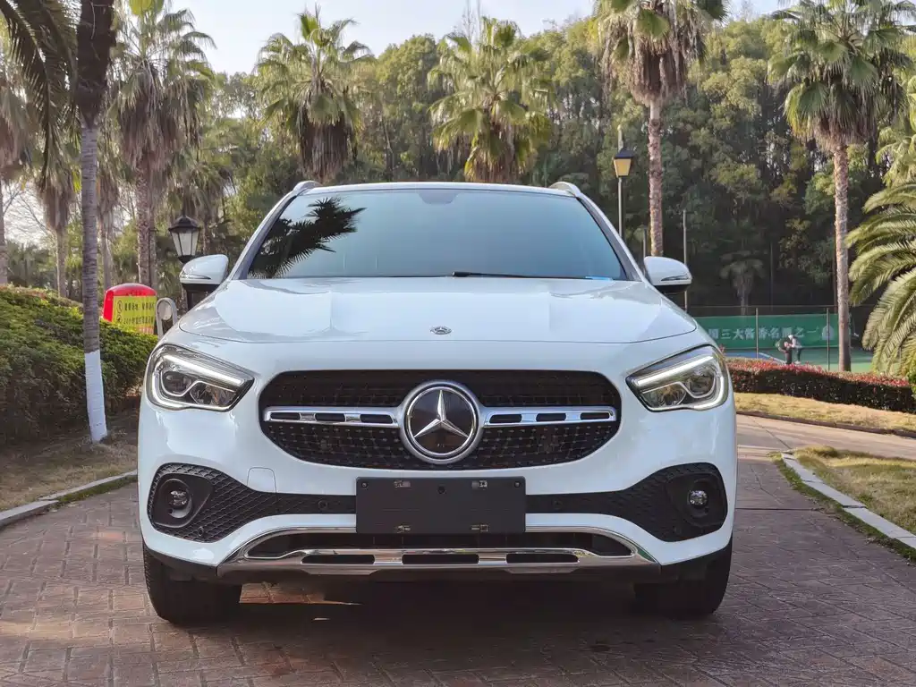 Mercedes-Benz GLA 2020 GLA 200 купить на сайте DeffCars
