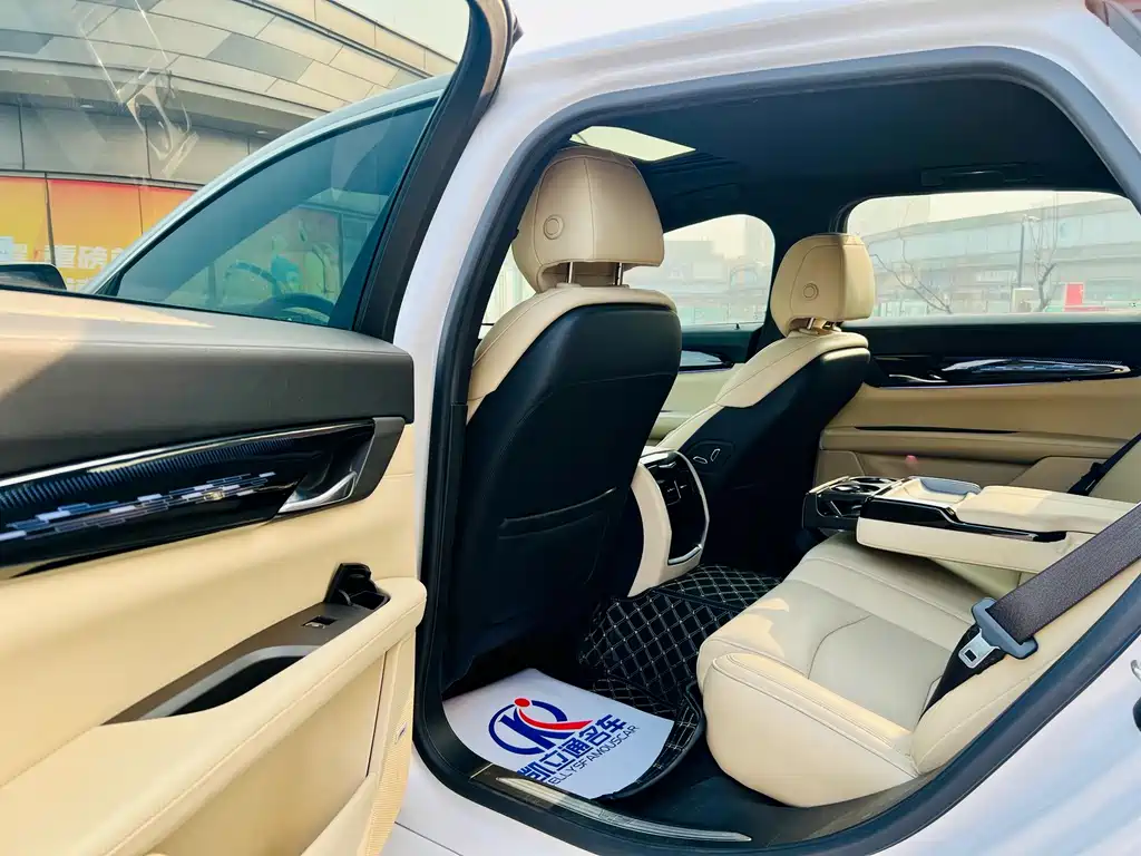 Cadillac CT6 2020 28T Fashion Model купить на сайте DeffCars