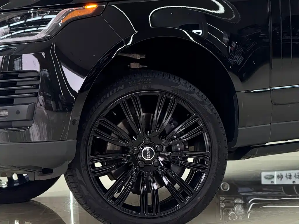 Range Rover 2022 3.0 L6 360PS Legacy Edition купить на сайте DeffCars