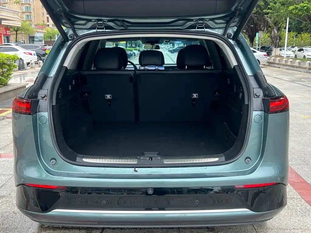 Xpeng G9 2024 model 702 Max купить на сайте DeffCars