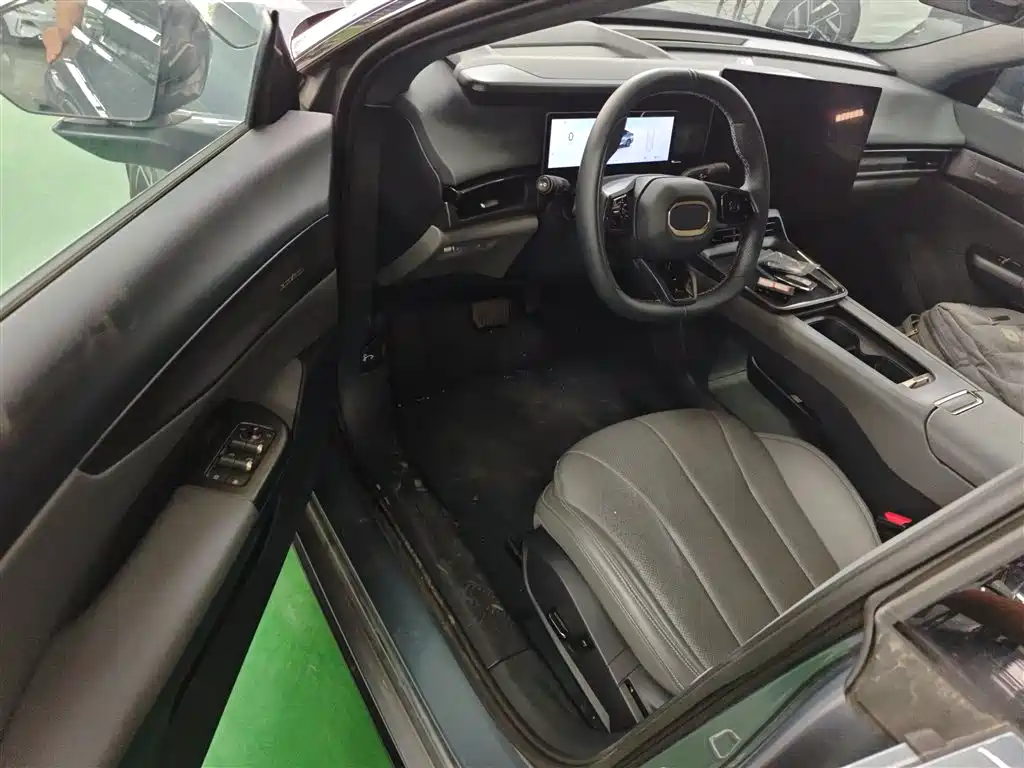 Lynk & Co 07 EM-P 2024 EM-P 126 long battery life Halo купить на сайте DeffCars