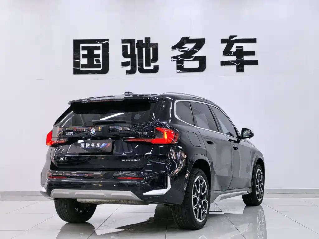 BMW X1 2023 sDrive25Li X Design Package купить на сайте DeffCars