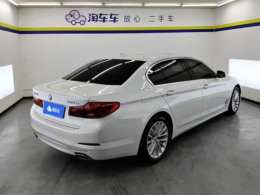BMW 5 Series 2020 525Li Luxury Package купить на сайте DeffCars
