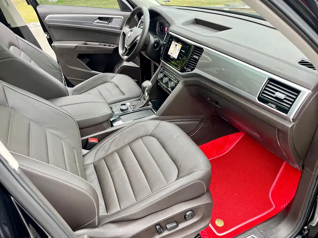 Touron 2020 facelift 380TSI four-wheel drive luxury version купить на сайте DeffCars