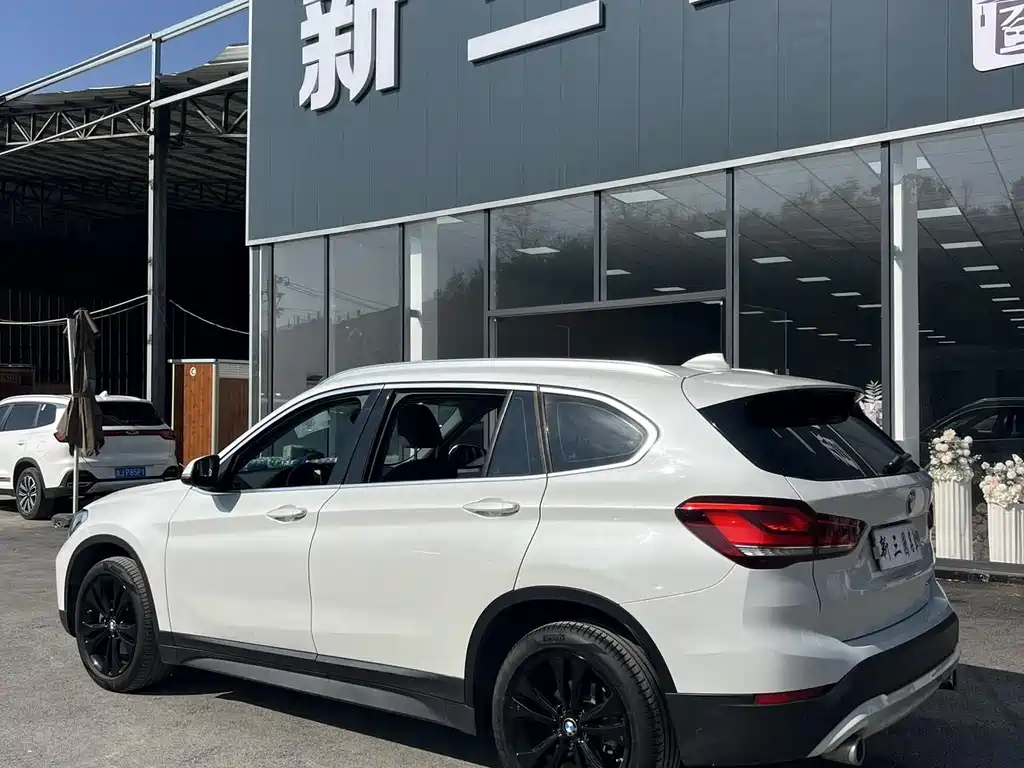 BMW X1 2021 facelift sDrive20Li fashionable model купить на сайте DeffCars