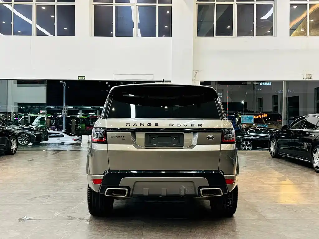 Range Rover Sport 2022 3.0 L6 Black Edition купить на сайте DeffCars