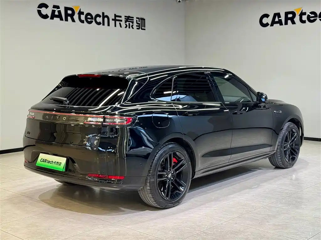 Wenjie M5 2025 extended range Ultra four-wheel drive version купить на сайте DeffCars