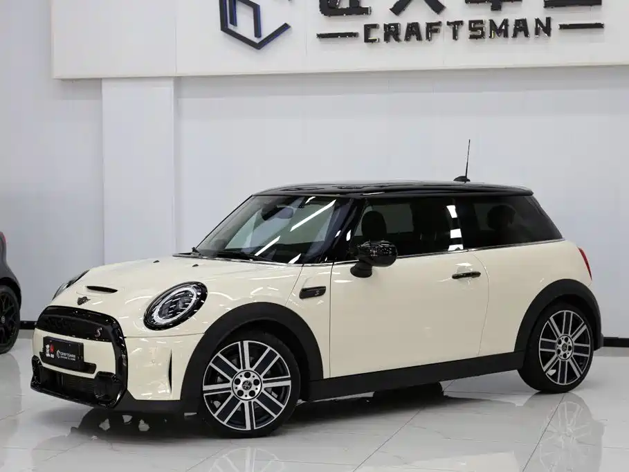 Mini 2022 2.0T COOPER S Artist купить на сайте DeffCars