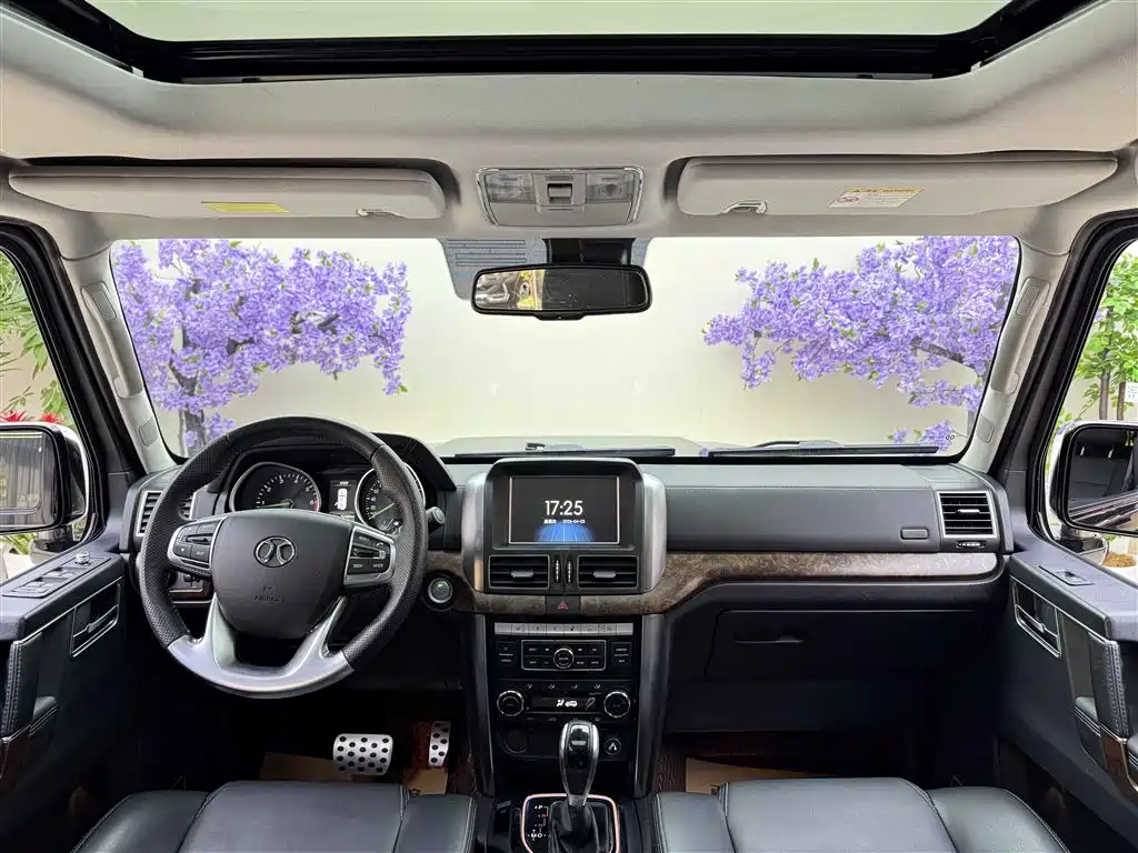Beijing Off-Road BJ80 2018 2.3T Automatic Premium Type National VI купить на сайте DeffCars
