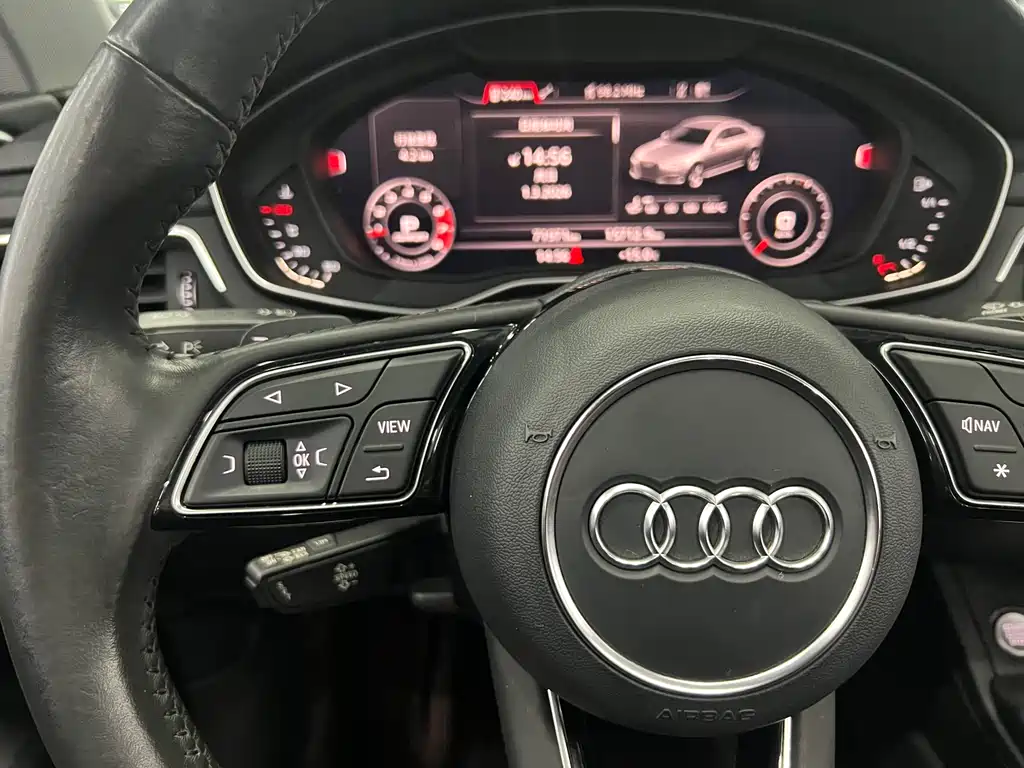 Audi A4L 2019 40 TFSI Fashion Type National V купить на сайте DeffCars