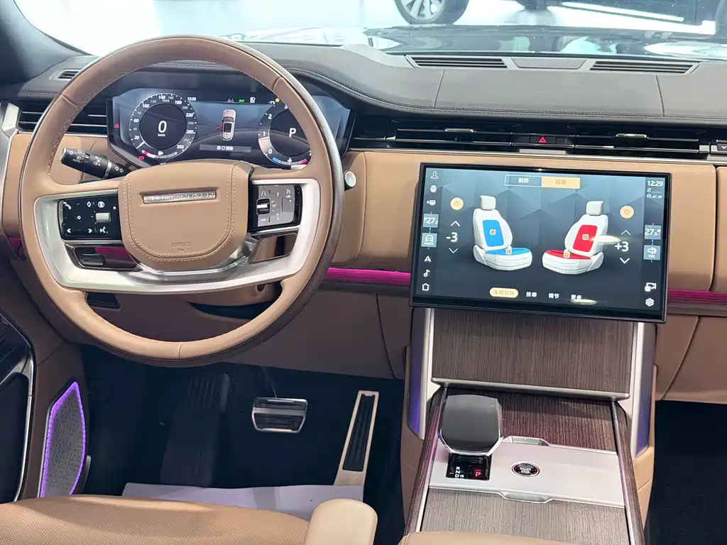 Range Rover 2024 3.0 L6 400PS Genesis Extended Edition купить на сайте DeffCars