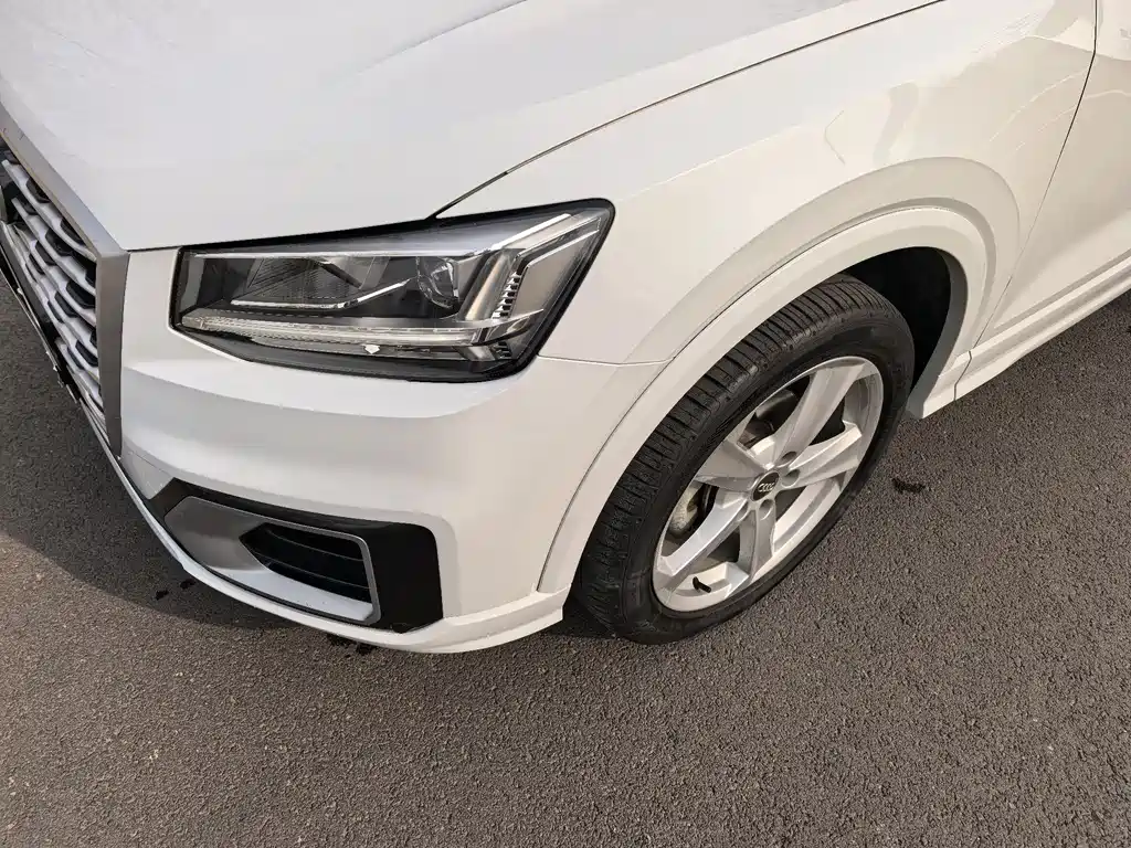 Audi Q2L 2021 35 TFSI fashionable and elegant купить на сайте DeffCars