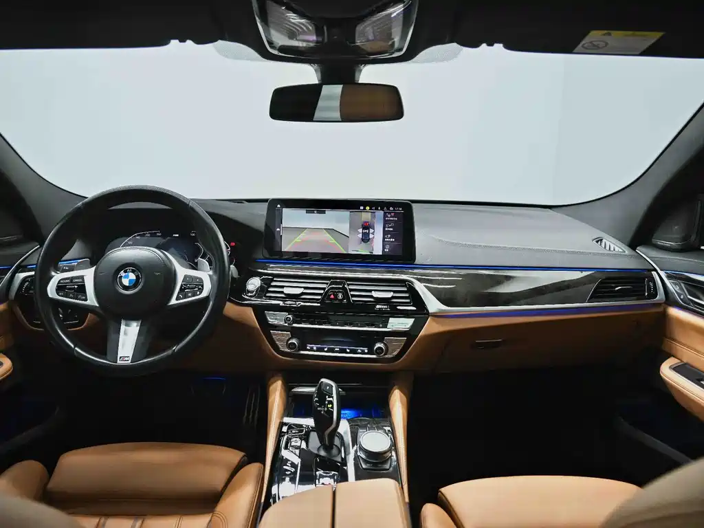 BMW 6 Series GT 2022 630i M Sports Package купить на сайте DeffCars