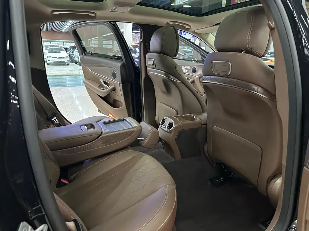 Mercedes-Benz E-Class 2020 facelift E 300 L fashionable model купить на сайте DeffCars