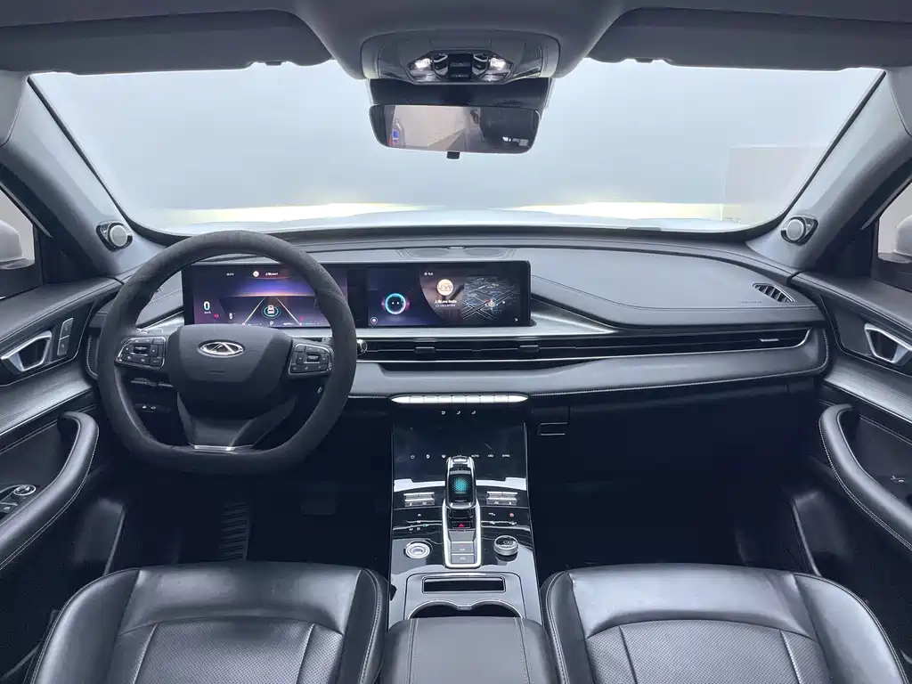 Tiggo 8 PLUS 2022 model 290TGDI DCT luxury version+ купить на сайте DeffCars