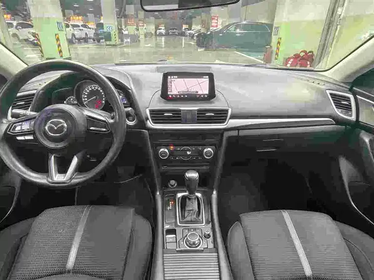 Mazda3 Angkesela 2019 Cloud Control Edition Sedan 1.5L Automatic Comfort Type National V купить на сайте DeffCars