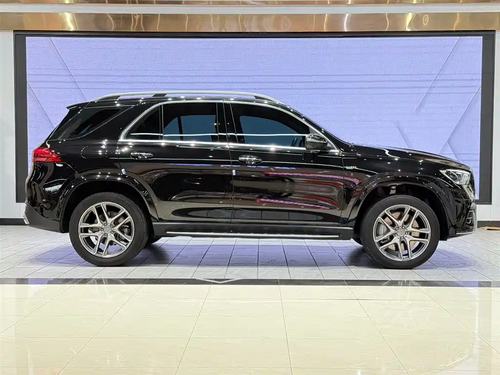 Mercedes-Benz GLE AMG 2025 facelift AMG GLE 53 4MATIC+ купить на сайте DeffCars