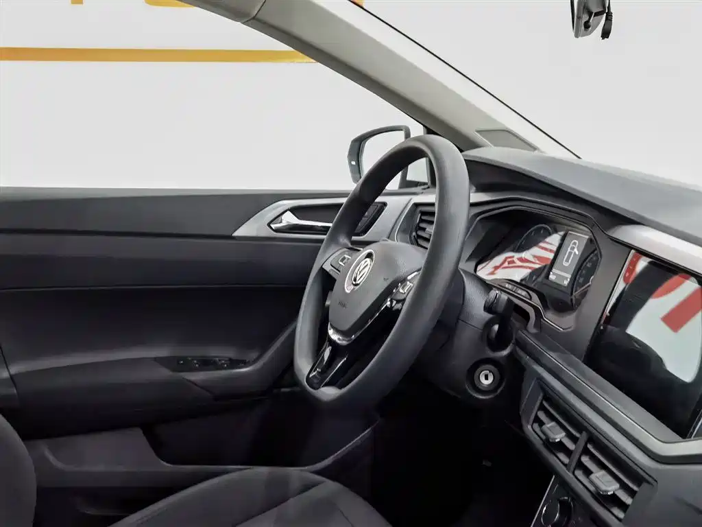 Polo 2019 Plus 1.5L Automatic Panoramic Enjoyment Edition купить на сайте DeffCars
