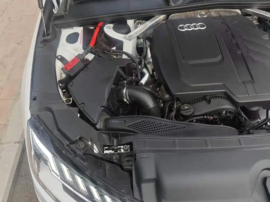Audi A4L 2024 40 TFSI Fashionable and Dynamic купить на сайте DeffCars