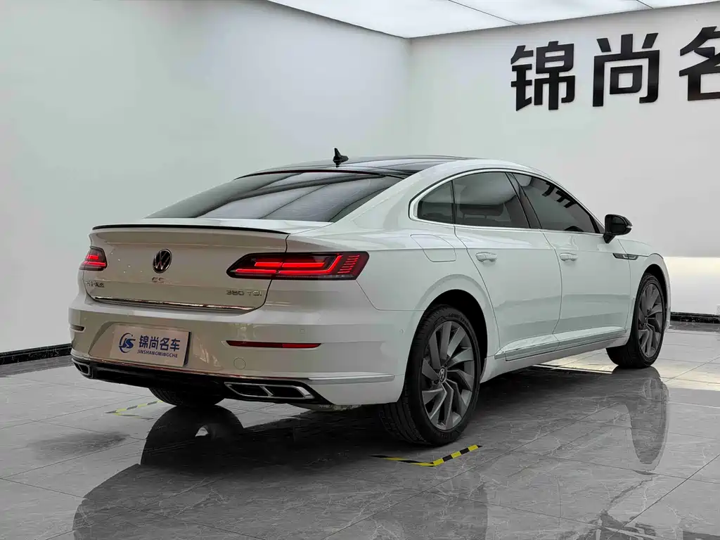FAW-Volkswagen CC 2024 380TSI eye-catching version купить на сайте DeffCars