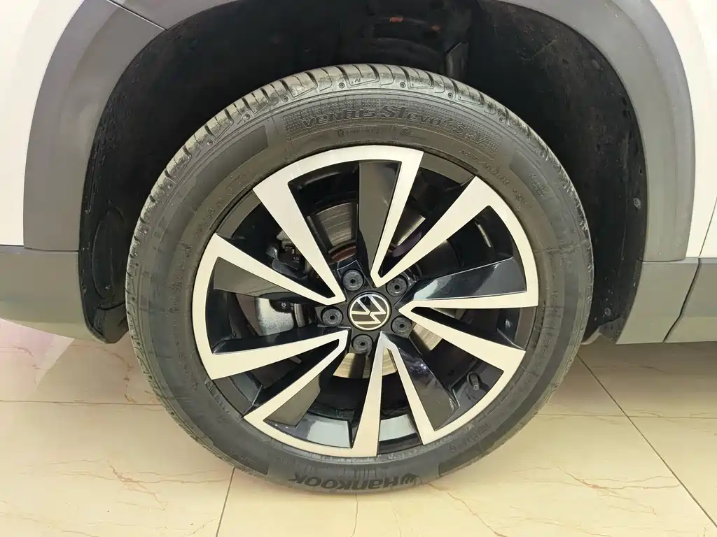 Tuyue 2022 280TSI two-wheel drive luxury version купить на сайте DeffCars